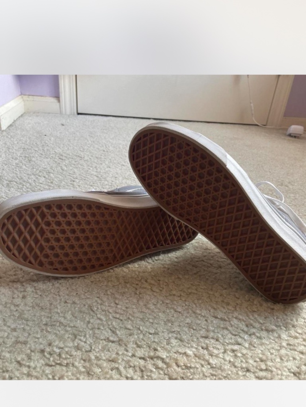 Vans - Picture 4 of 4